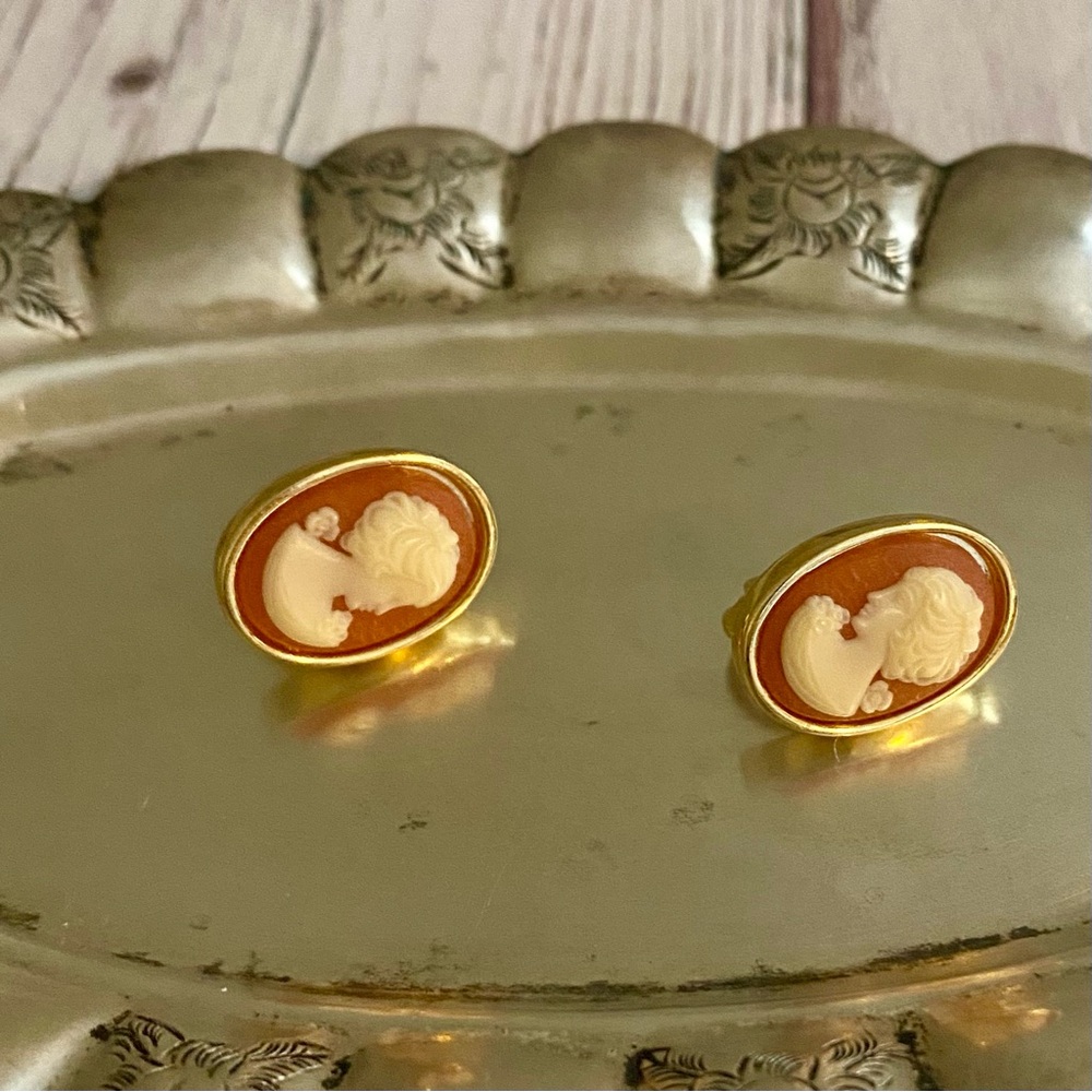 Crown Trifari Gold Cameo Earrings